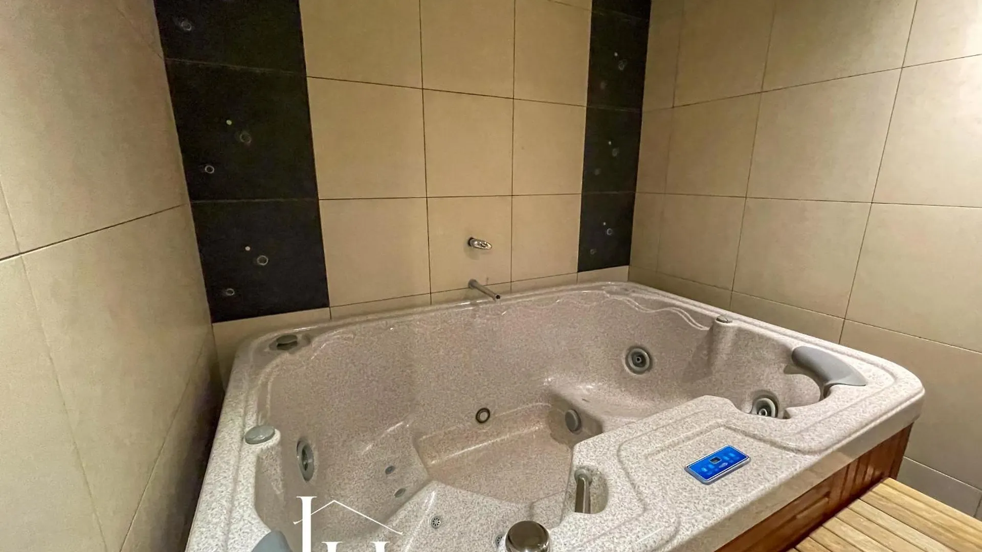 Lux The Palm Island Atlantis View Suite Dubai 0*,