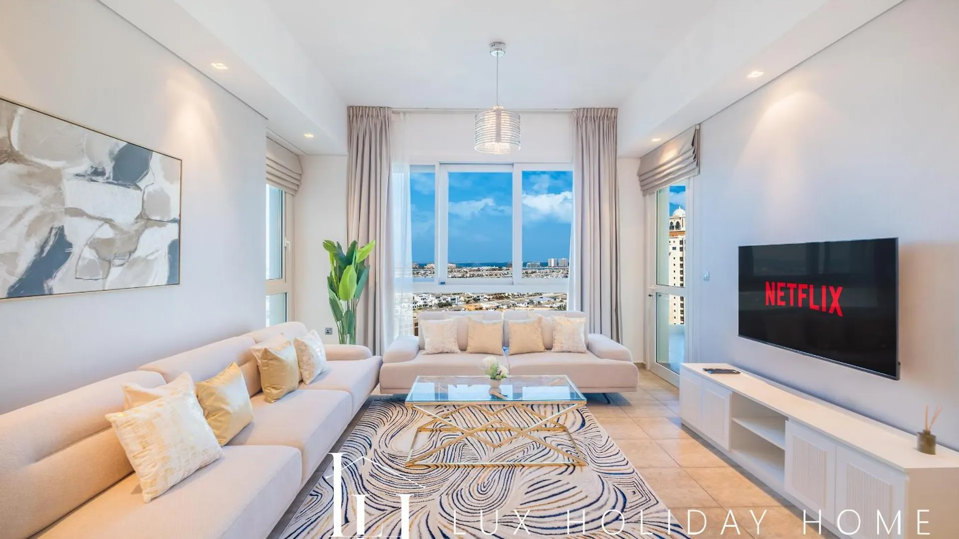 Lux The Palm Island Atlantis View Suite Dubai